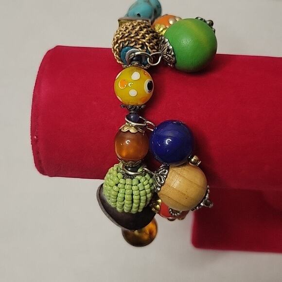 Beaded Glass Wood Stone Western Boho Artsy Eclectic Dangle Charm 7" Bracelet - Picture 5 of 5
